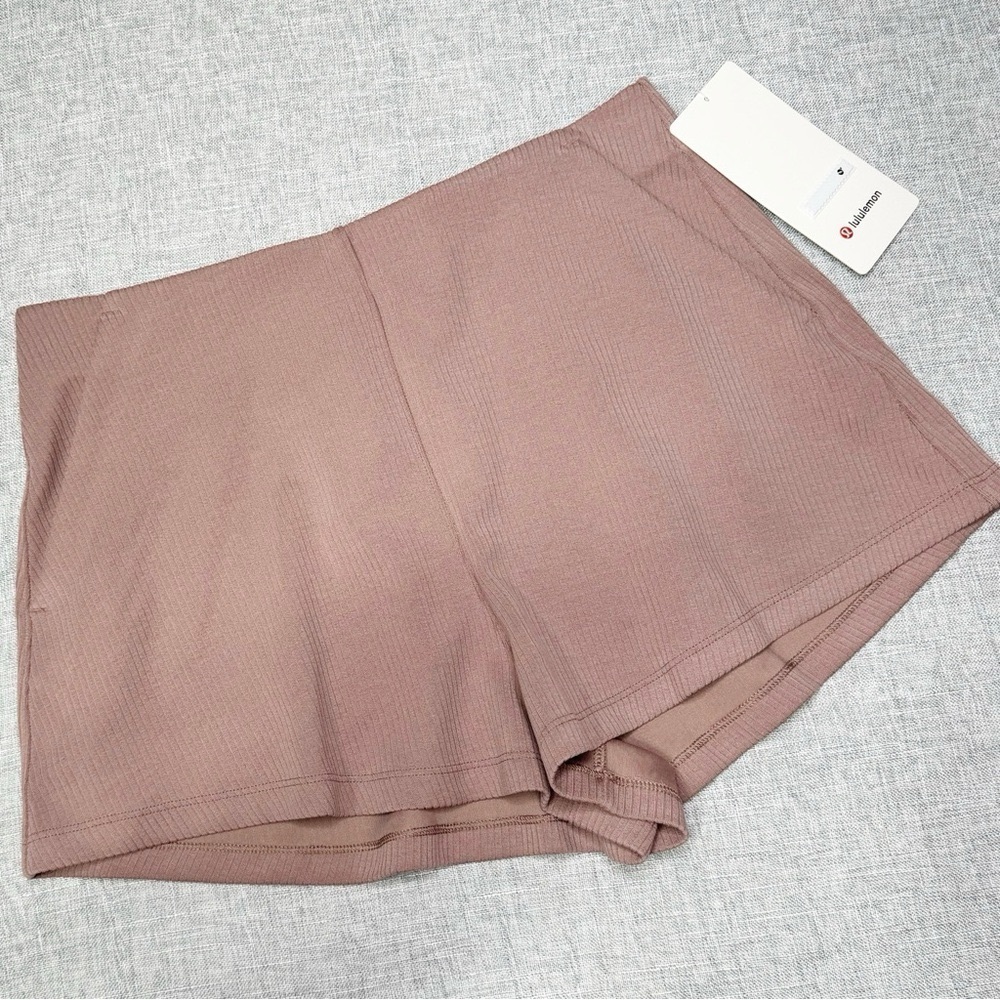 Lululemon Ribbed Softstreme High Rise Short Twilight Rose 8 NWT - Picture 6 of 10